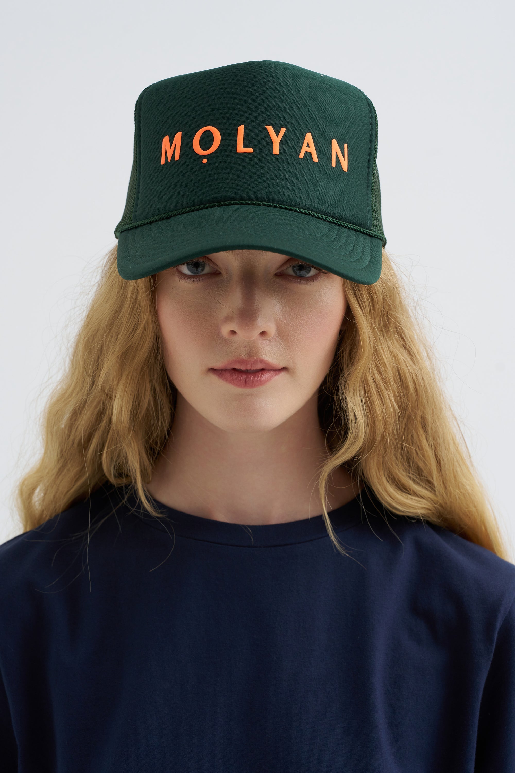 MOLYAN Trucker Hat